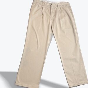 Dockers D3 Pleated‎ Khaki Pants Classic Fit Mens Size 33x30 Dress Pants
